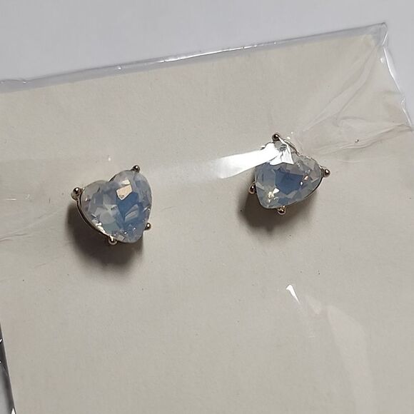 Heart-Shaped Gold Tone Stud Earrings - Picture 2 of 3